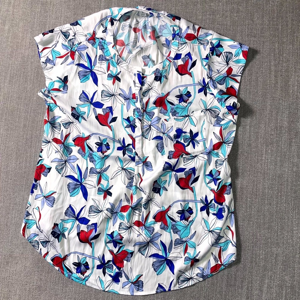 Liz Claiborne Tank Top Womens XL White Floral Pleated Round Neck Casual Outdoor